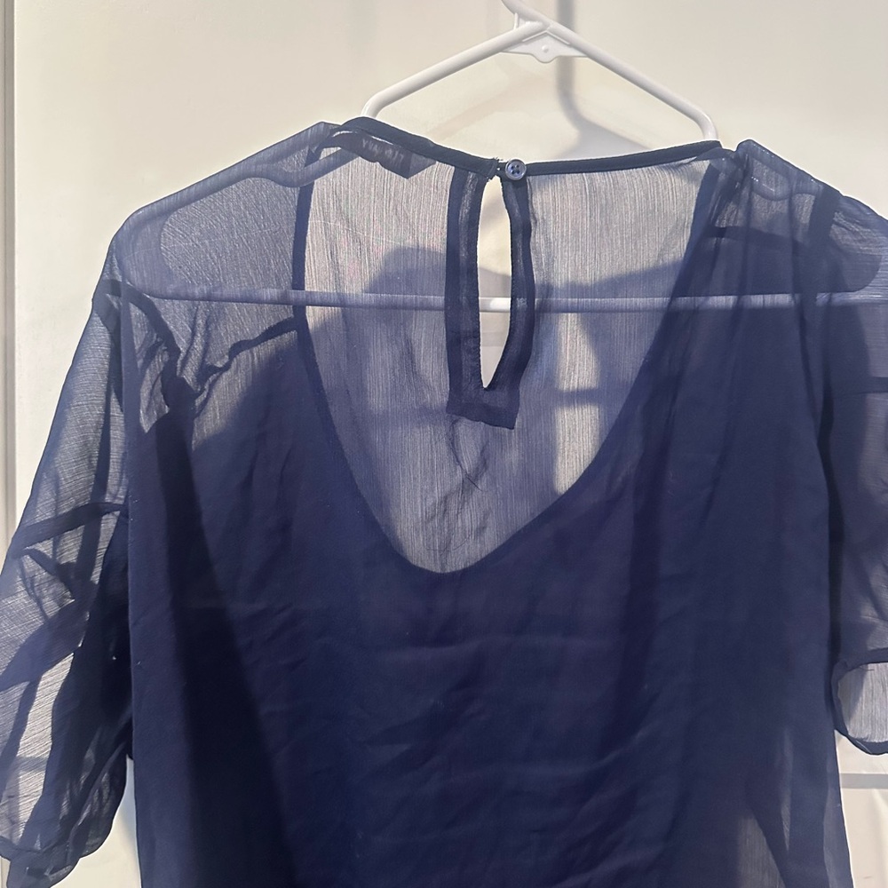 Free with $10 + Bundle - Navy Sheer Women's XL Top - Picture 3 of 3
